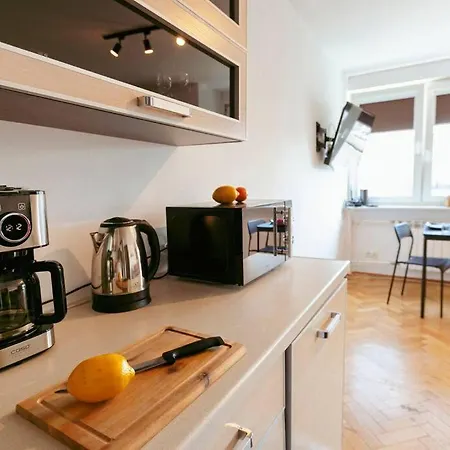 דירה Jasna Studio. Centric Location In The Heart Of ורשה