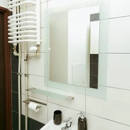 Jasna Studio. Centric Location In The Heart Of * Varsovia
