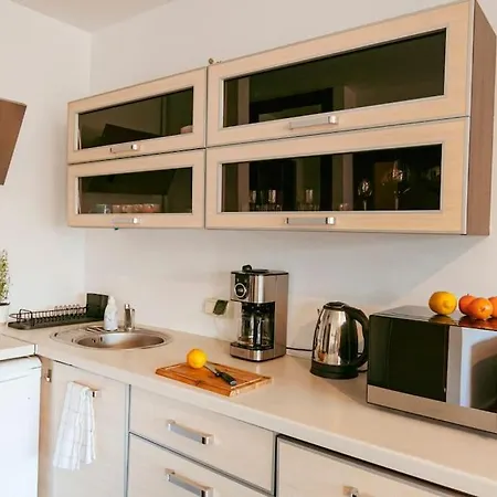 Jasna Studio. Centric Location In The Heart Of Apartament *